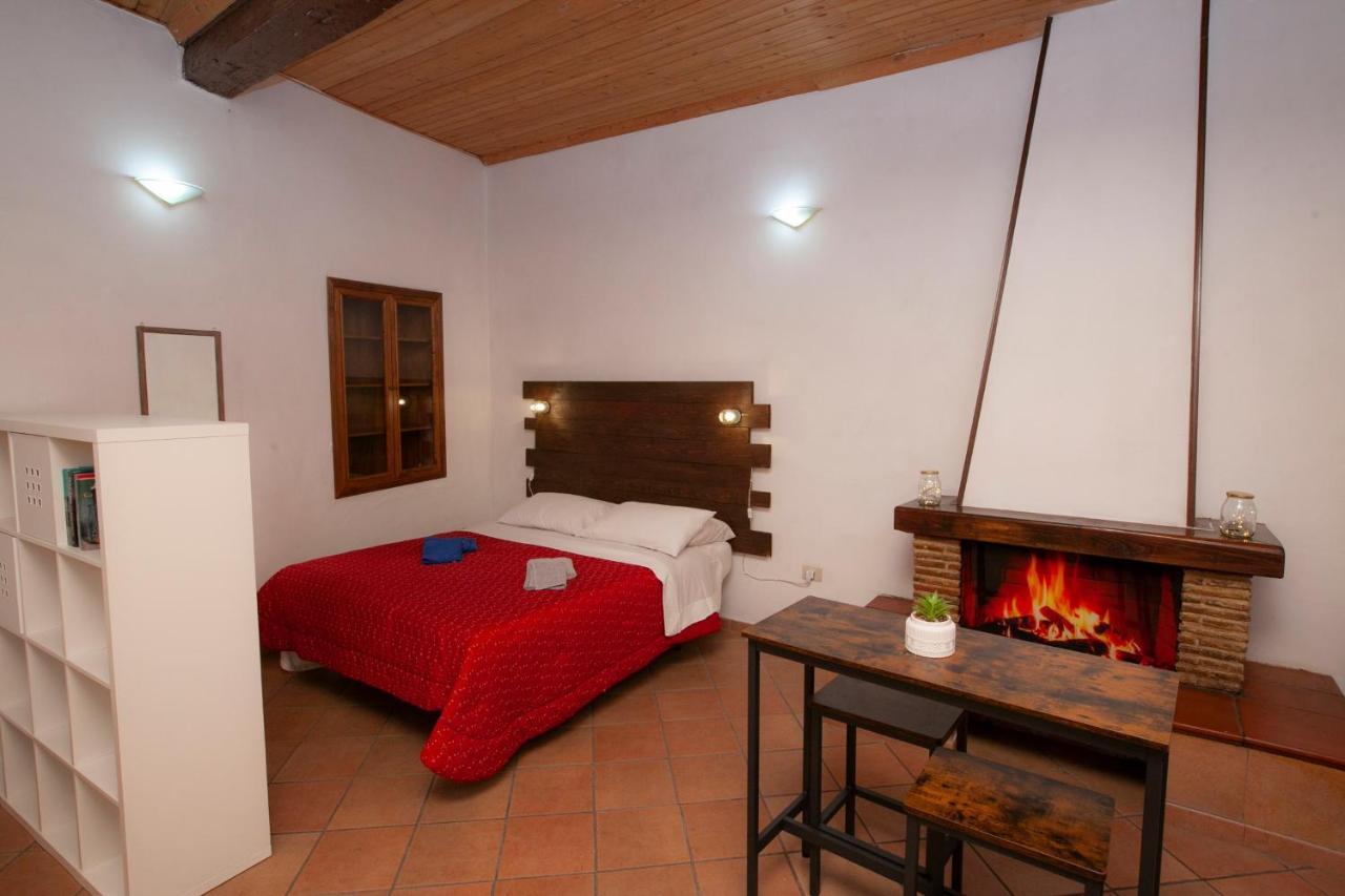 Casa Nena Hotel Nepi Екстериор снимка