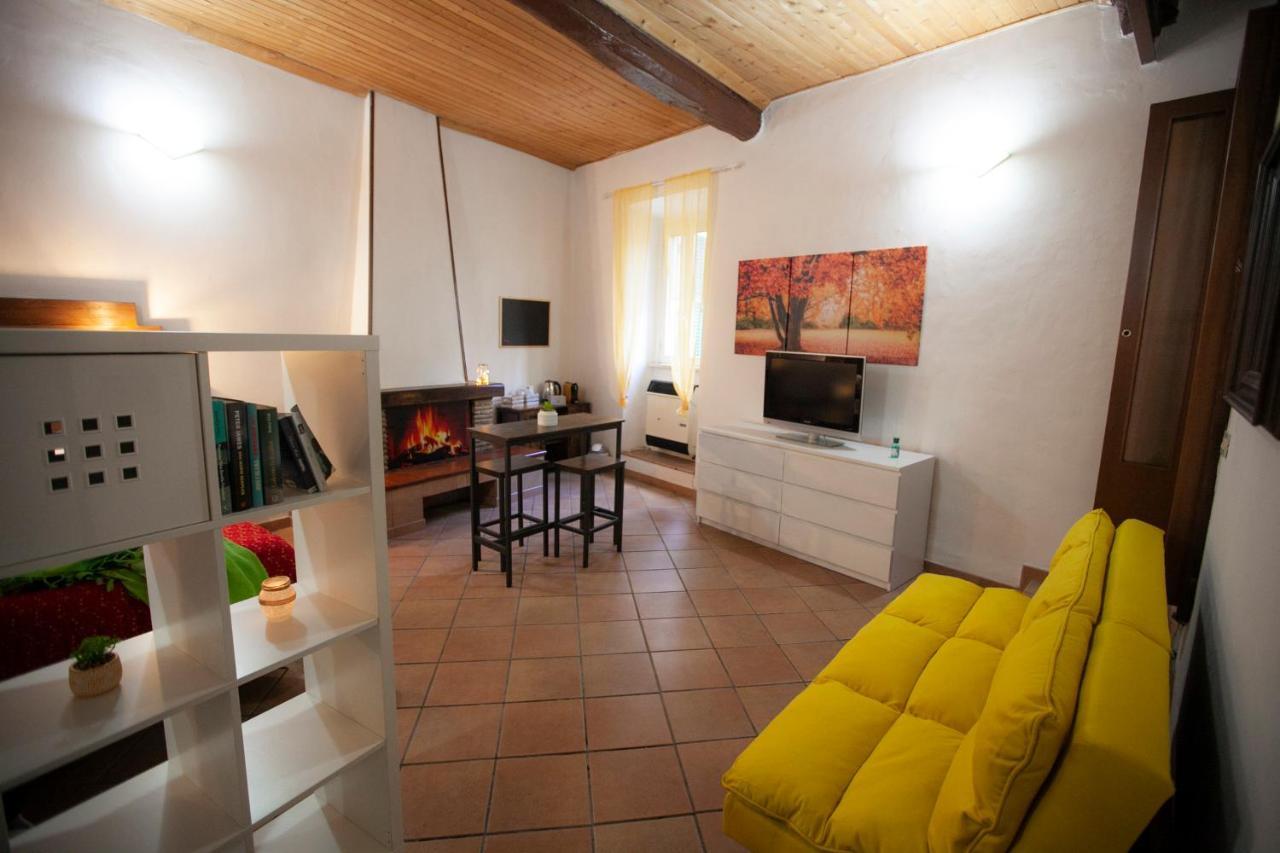 Casa Nena Hotel Nepi Екстериор снимка
